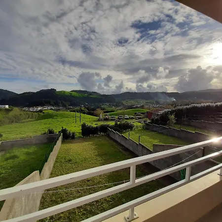 Villa The Azores House Furnas (Azores)